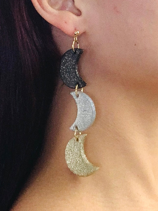 Love you to the moon and back Earrings 🌙
