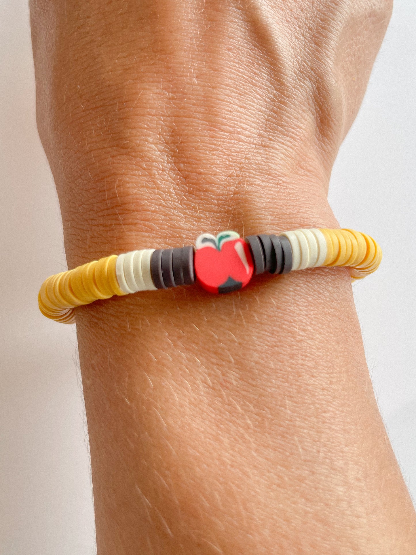 Teacher’s Love Bracelet 🍎